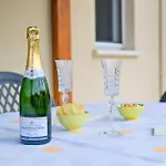 Сasa de vacaciones Le Perchoir Avec Piscine Et Clim
