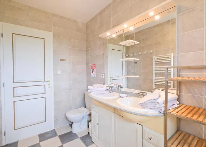 Le Perchoir Avec Piscine Et Clim Savignac-les-Églises